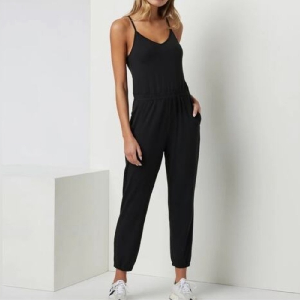 Vuori Womens Jumpsuit Lux Jogger in Black